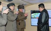 Kim Jong Un nadgledao treće lansiranje hipersonične rakete