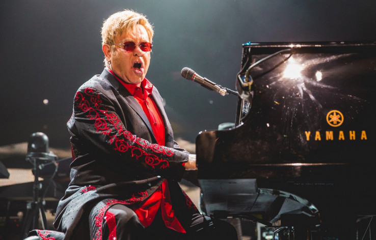 Elton Džon: Ima blage simptome