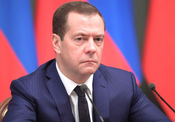 Medvedev: Moskva će možda morati priznati dvije otcijepljene regije