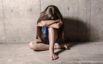 Užas kod Smedereva: Muškarac i tinejdžer obljubili djevojčicu, uhapšena i njena majka