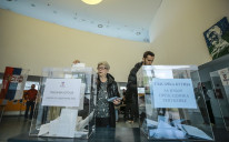 Više od 6,5 miliona građana Srbije danas bira