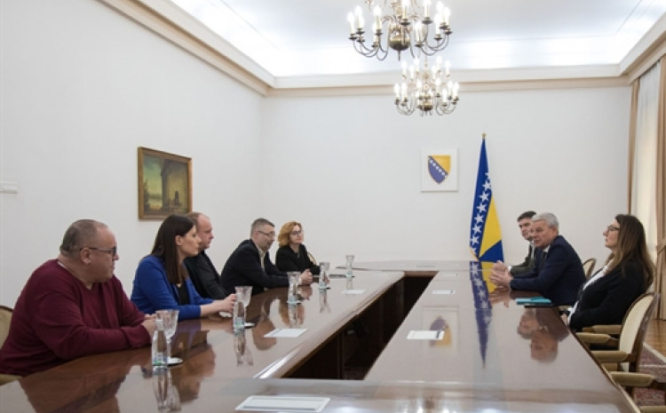 Džaferović na sastanku sa predstavnicima Samostalnog sindikata BHRT-a