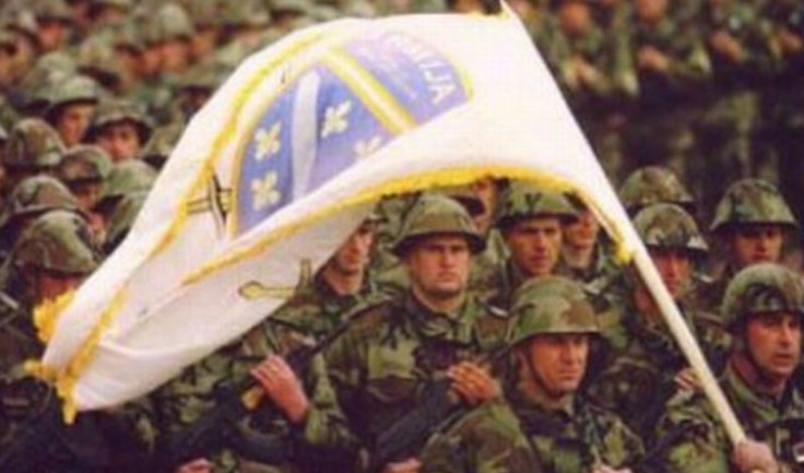 Armija BiH je bila sastavljena od jedinica Teritorijalne odbrane (TO BiH), dijela tadašnje Patriotske lige BiH (PL BiH)