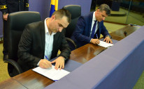 Potpisivanje ugovora između Vlade i Sindikata FUP-a