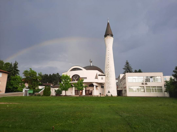 Gradska džamija u Kaknju