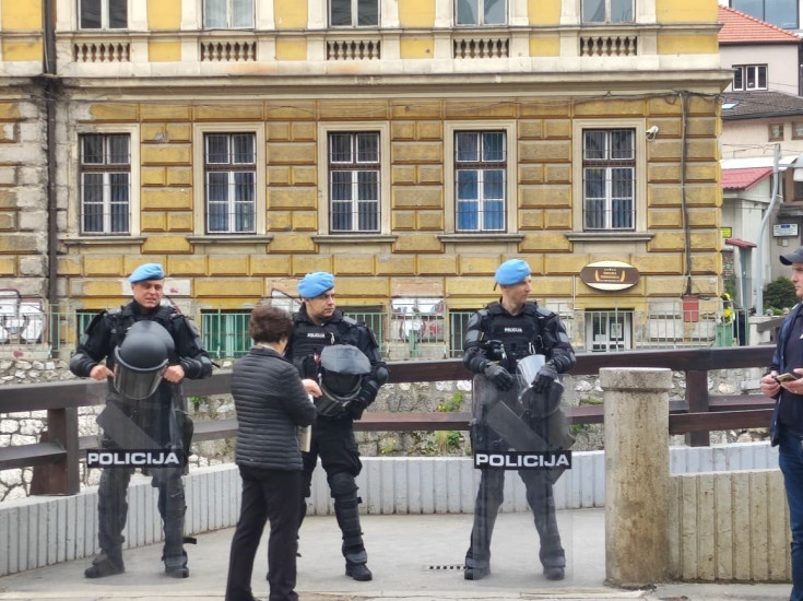 Jake policijske snage na ulicama Sarajeva