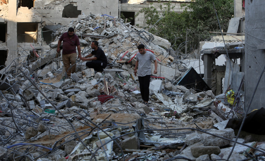 Najmanje sedam osoba ubijeno je u izraelskom napadu na Rafah na jugu Pojasa Gaze