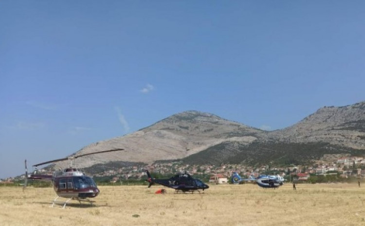 Helikopteri sletjeli na heliodrom u Trebinju 