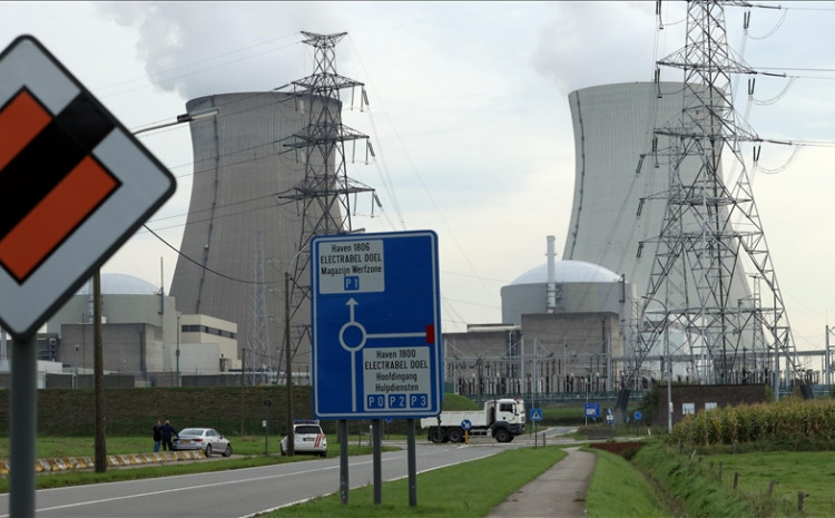 People gather to against the shutdown of the Doel 3 reactor in Brussels, Belgium on September 23, 2022.