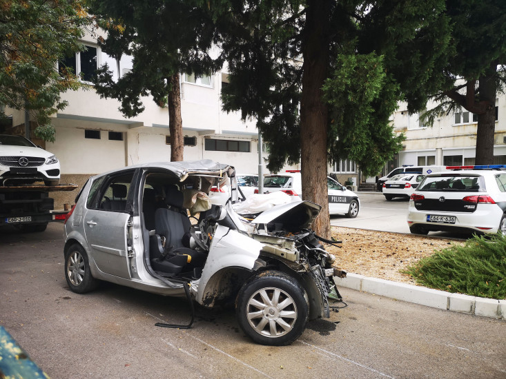 Automobili iz saobraćajne nesreće kod Mostara