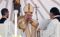 Papa Franjo tokom obraćanja 