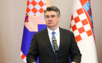 Zoran Milanović: Banožić se ugurao na fotografiranje u Vukovaru