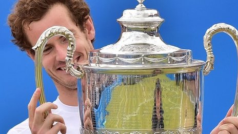 83768435-murray-trophy-afp