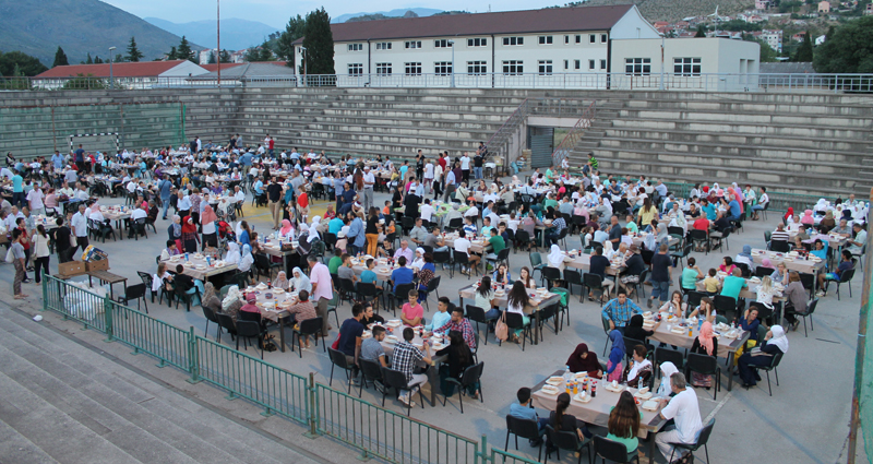 zajednicki-iftar-mostar-1
